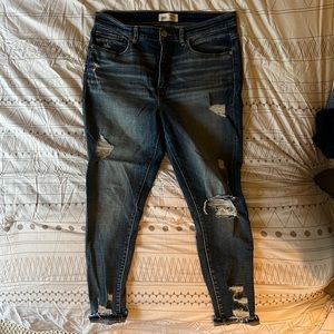 Used BKE Parker jeans. 31